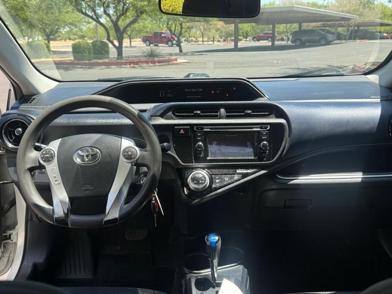Toyota Prius c Two 2015