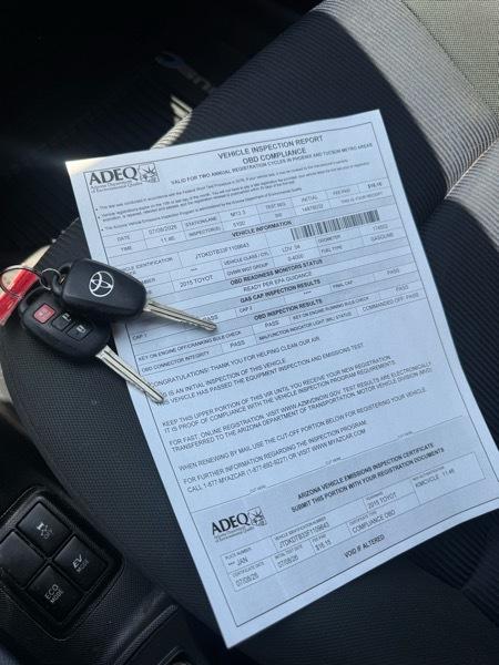 Toyota Prius c Two 2015