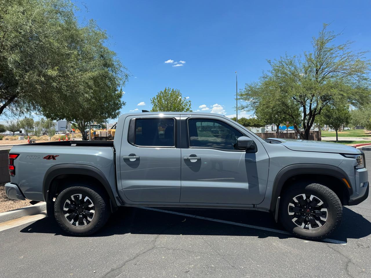 Nissan Frontier PRO-4X Crew Cab 4WD 2024