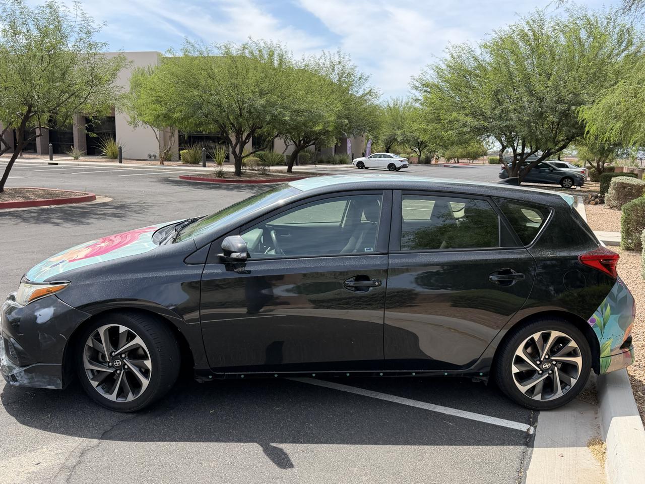 Scion iM 4D Hatchback 2016