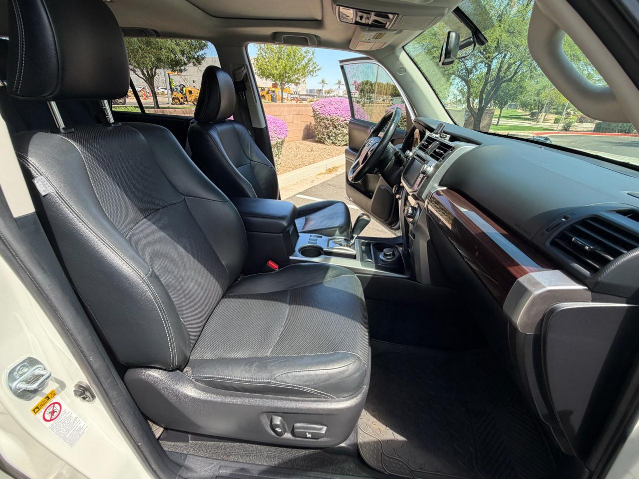 Toyota 4Runner Limited 4WD 2015