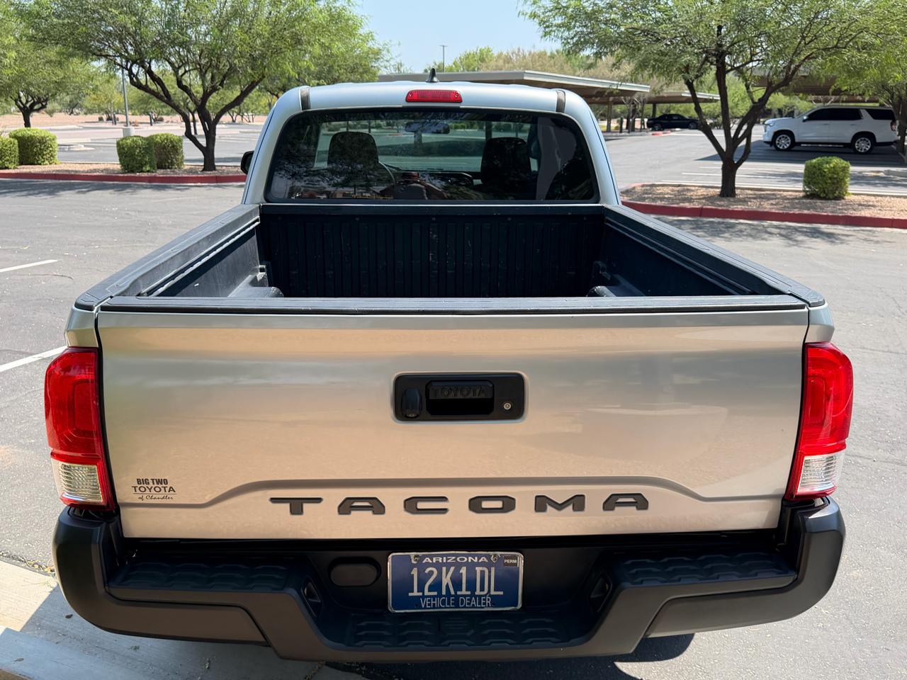 Toyota Tacoma SR5 Access Cab I4 6AT 2WD 2016