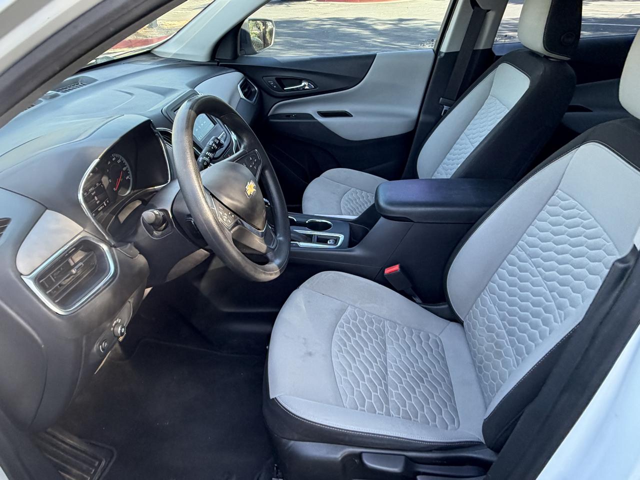 Chevrolet Equinox LS 2WD 2021