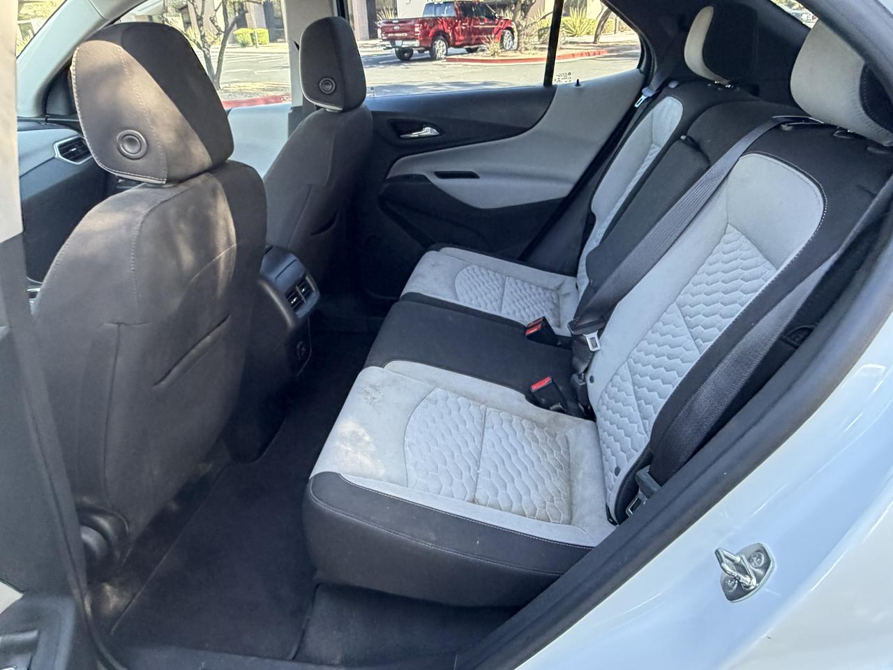Chevrolet Equinox LS 2WD 2021