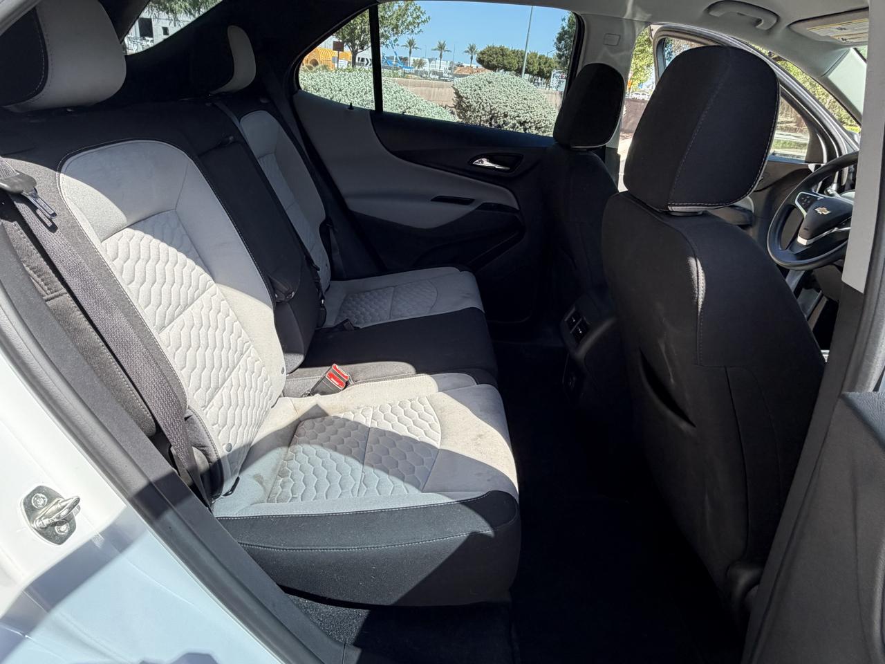 Chevrolet Equinox LS 2WD 2021