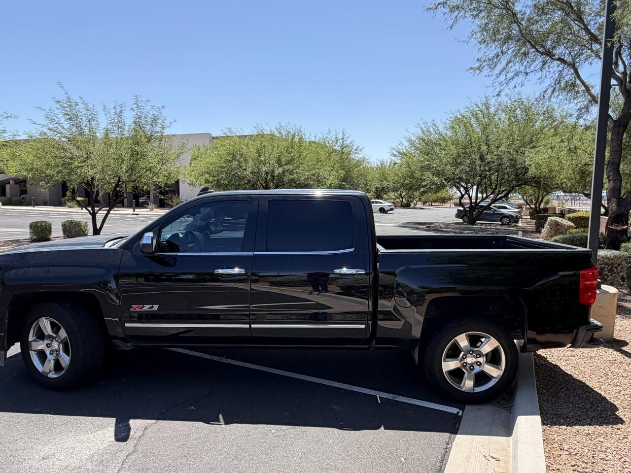 Chevrolet Silverado 1500 LTZ Crew Cab 2WD 2015