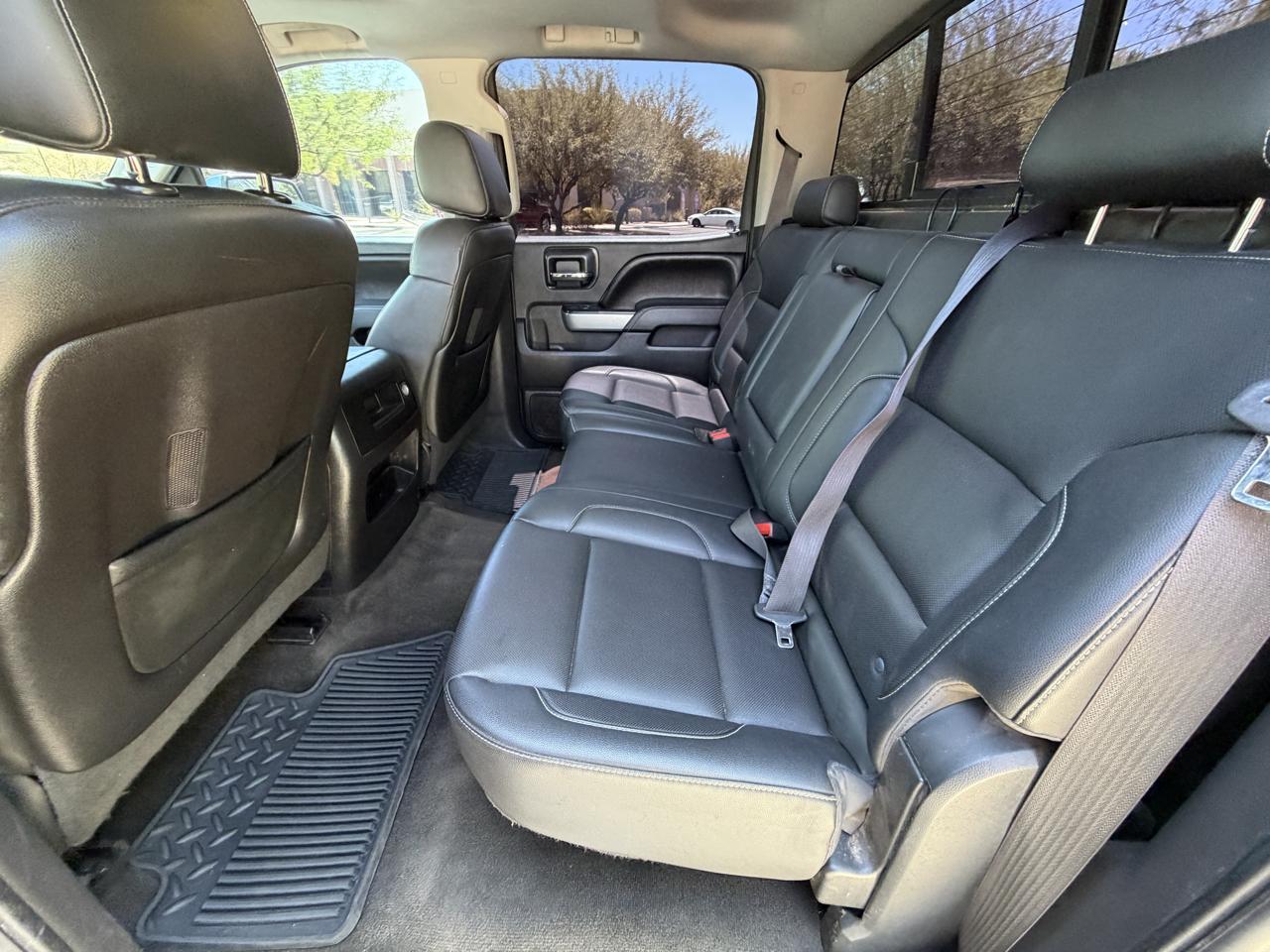 Chevrolet Silverado 1500 LTZ Crew Cab 2WD 2015