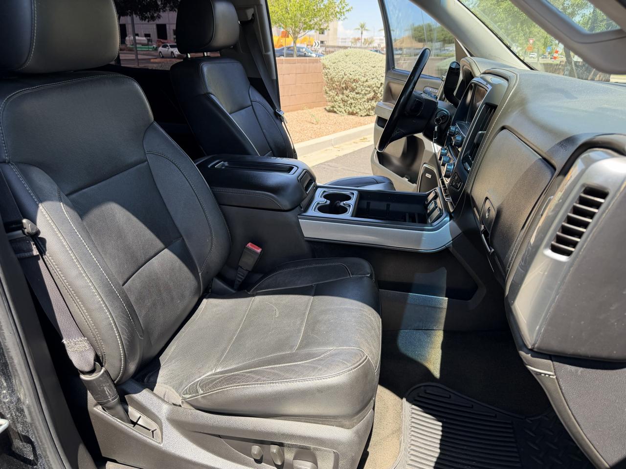 Chevrolet Silverado 1500 LTZ Crew Cab 2WD 2015