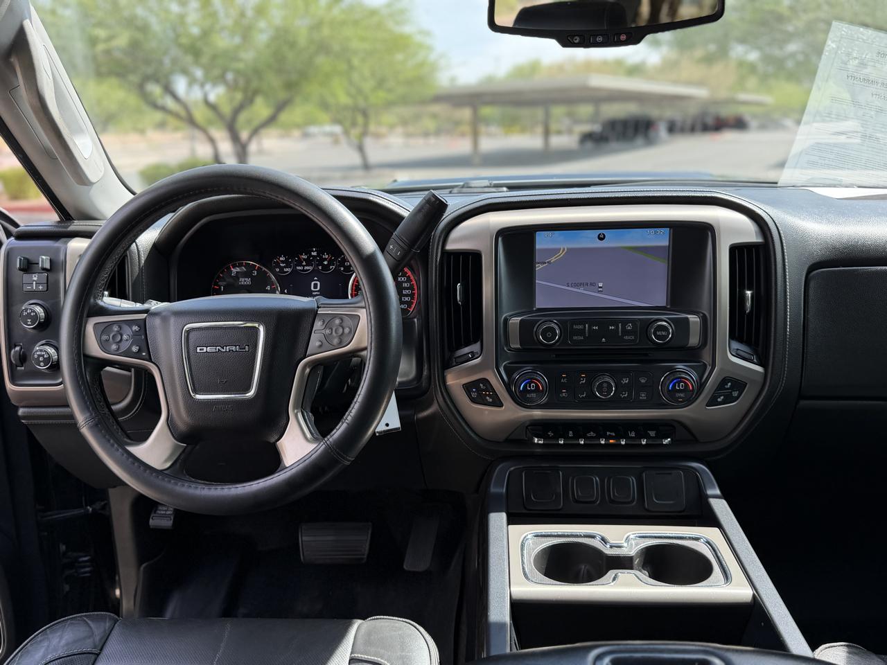 GMC Sierra 2500HD Denali Crew Cab 4WD 2015