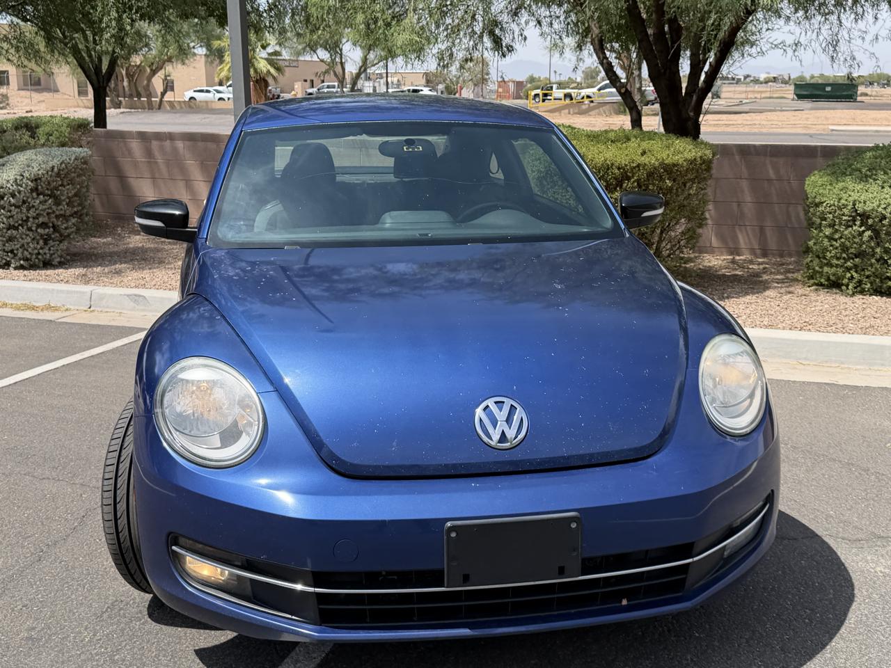 Volkswagen Beetle 2.0T Turbo 2012
