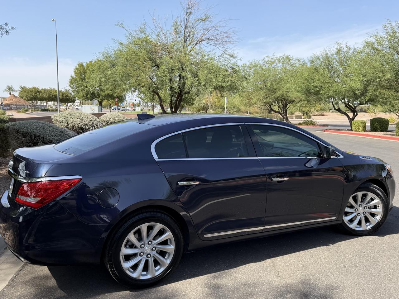 Buick LaCrosse Leather Package 2016