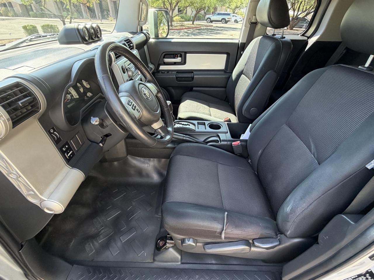 Toyota FJ Cruiser 4WD AT 2007