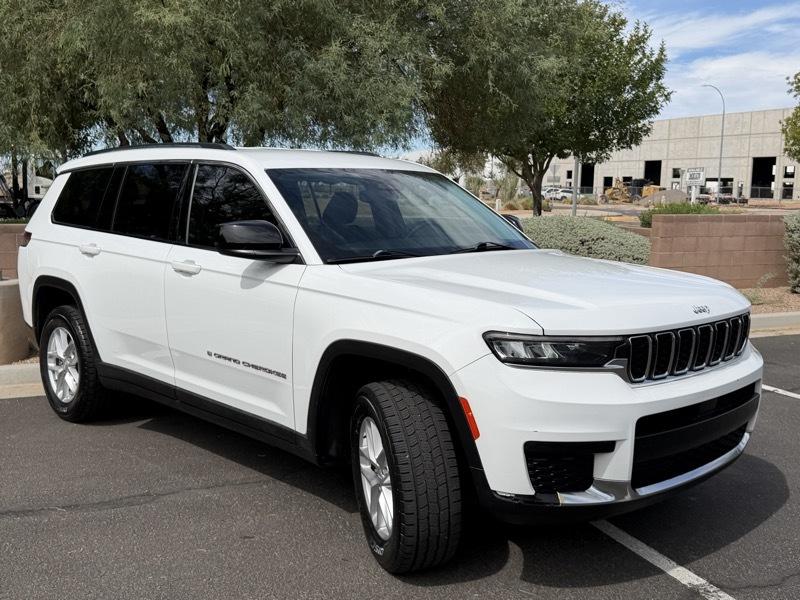 Jeep Grand Cherokee L Laredo 4WD 2021