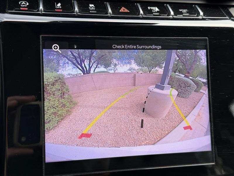 Jeep Grand Cherokee L Laredo 4WD 2021
