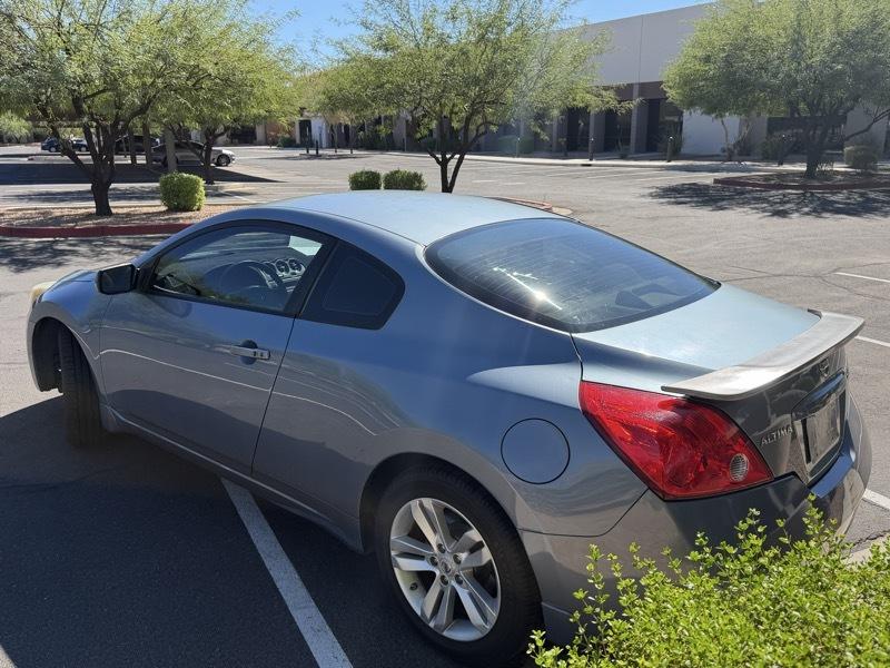 Nissan Altima 2.5 S Coupe 2012