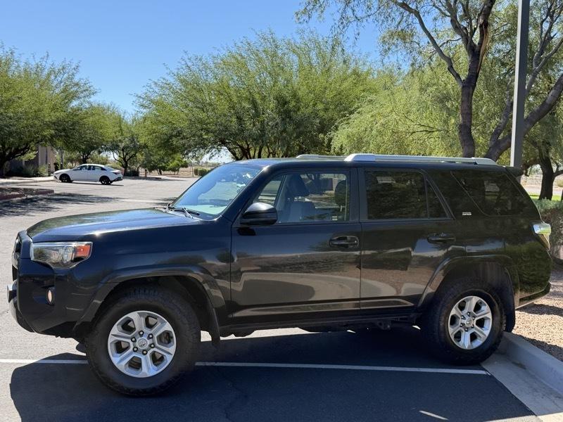 2018 Toyota 4Runner SR5 4WD