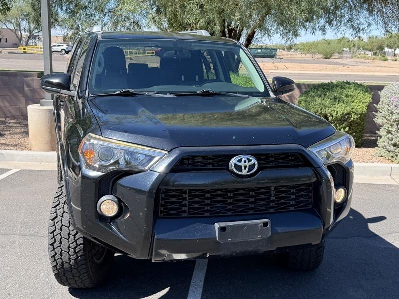 Toyota 4Runner SR5 4WD 2018