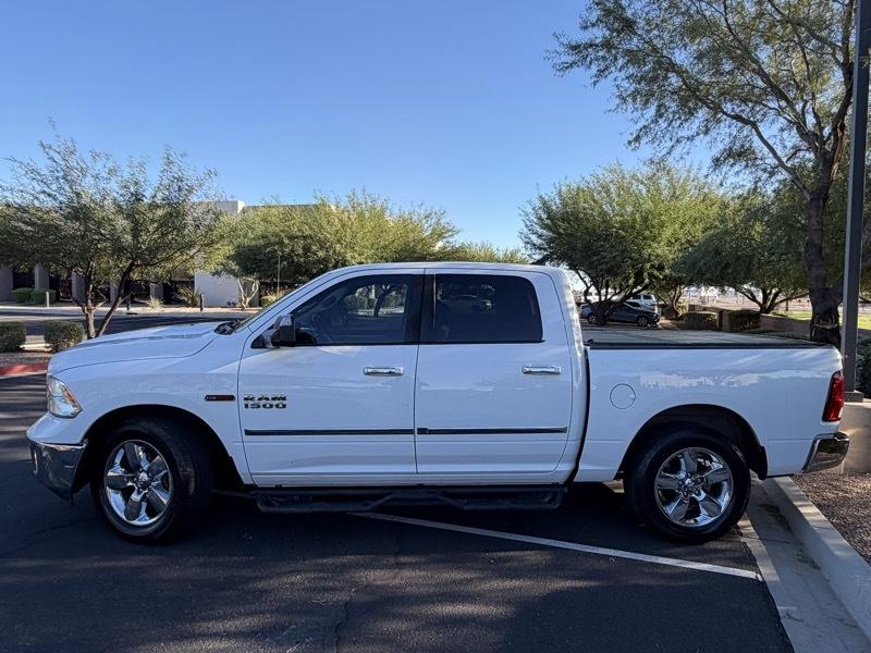 RAM 1500 Big Horn Crew Cab 2WD SWB 2017