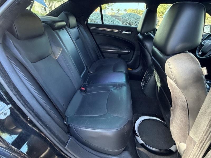 Chrysler 300 C RWD 2012