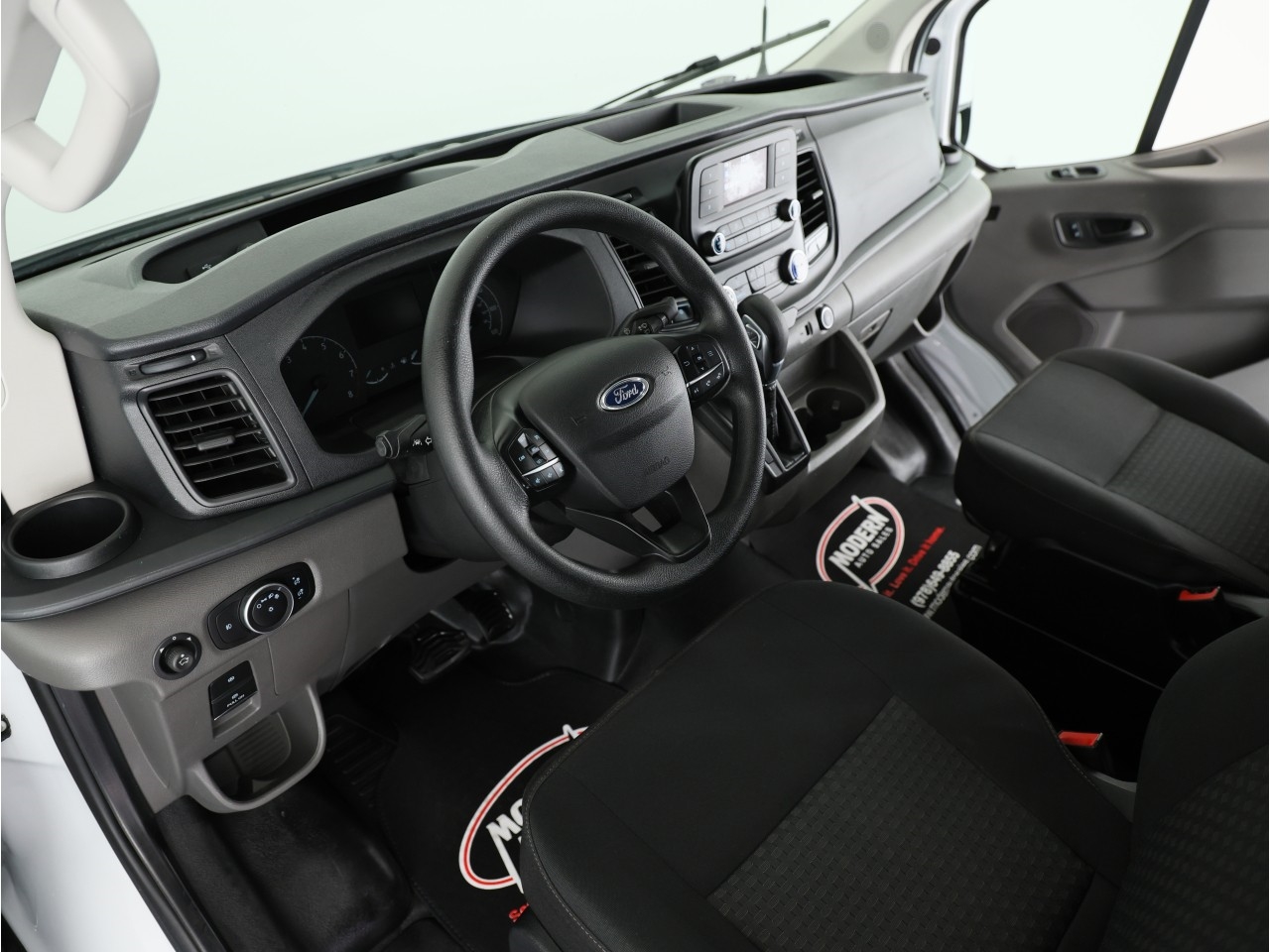 Ford Transit Cargo Van T-250 130" Low Rf 9070 GVWR RWD 2021