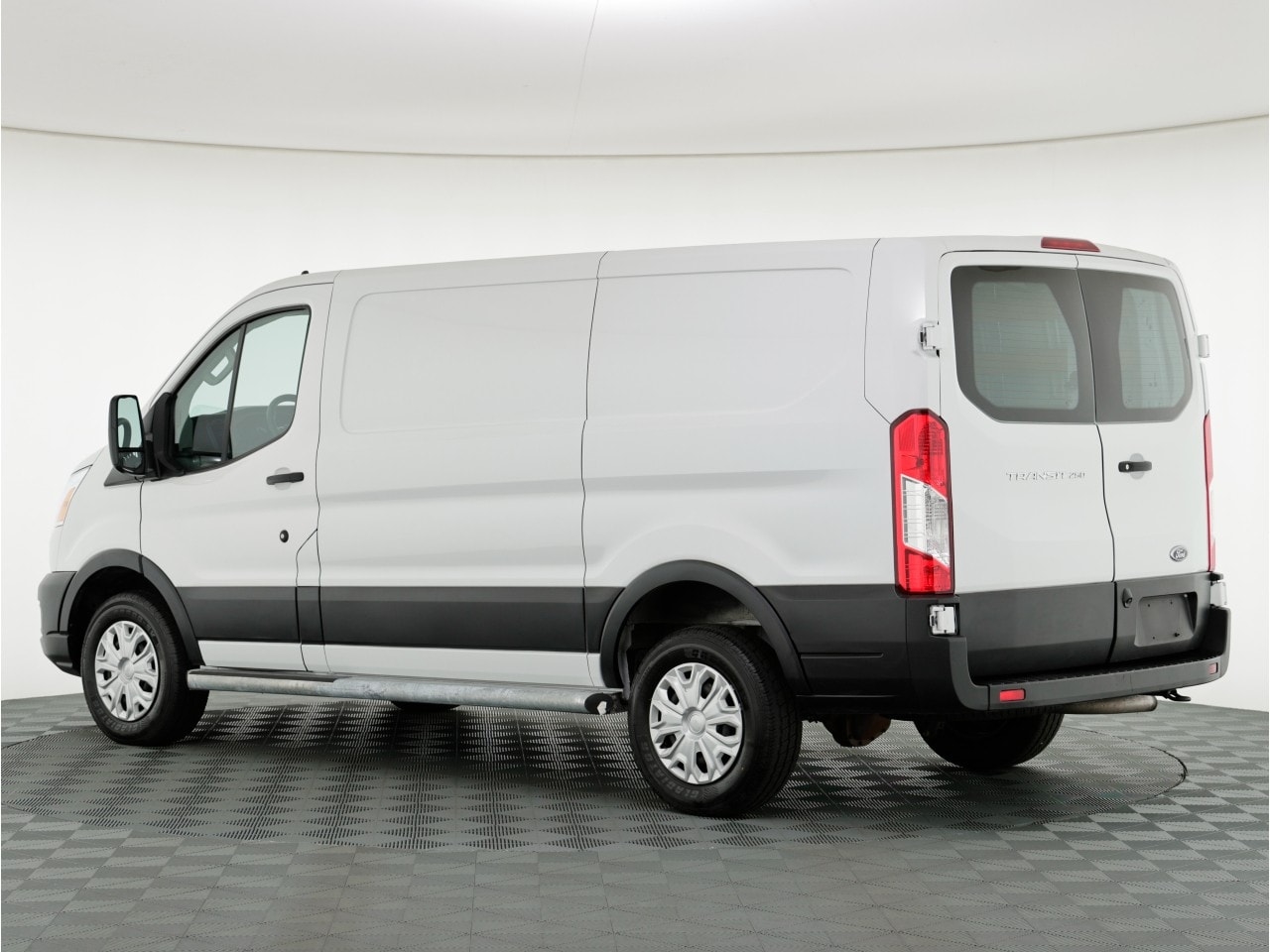 Ford Transit Cargo Van T-250 130" Low Rf 9070 GVWR RWD 2021