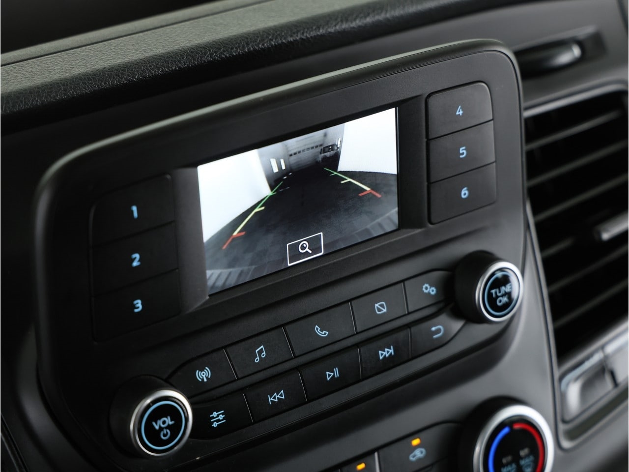 Ford Transit Cargo Van T-250 130" Low Rf 9070 GVWR RWD 2021