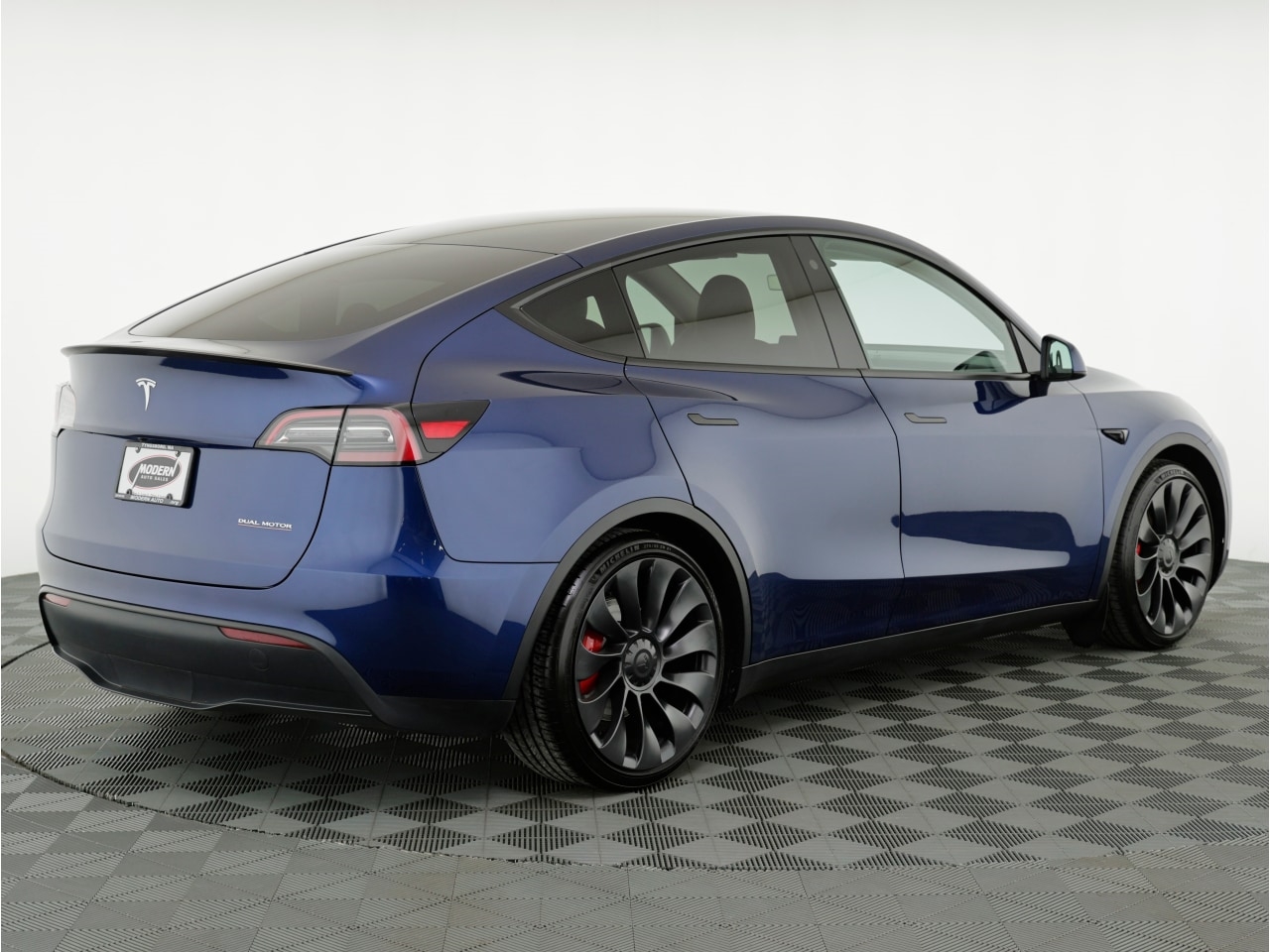 Tesla Model Y Performance AWD 2023