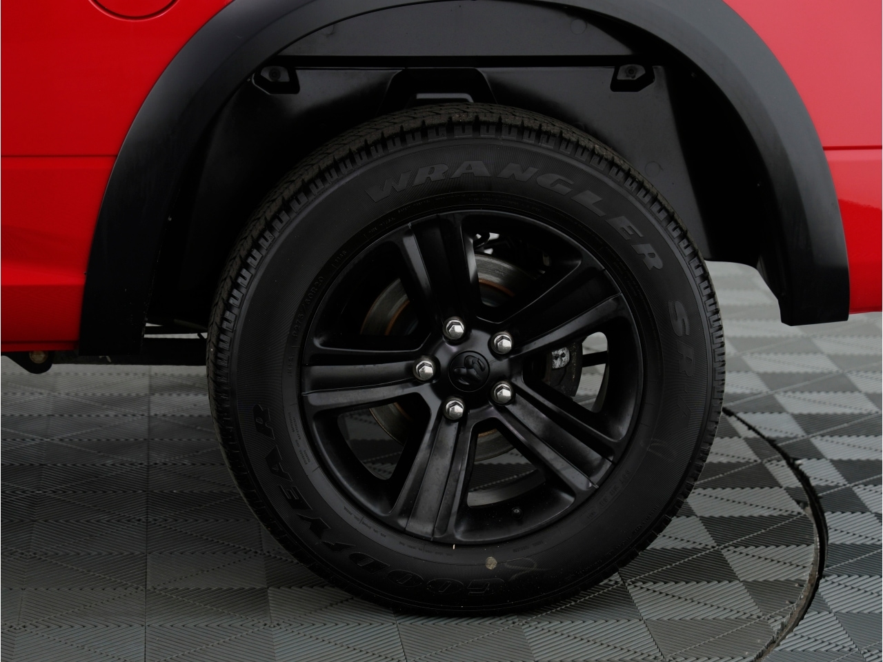 RAM 1500 Classic Warlock 4x4 Quad Cab 6'4" Box 2021