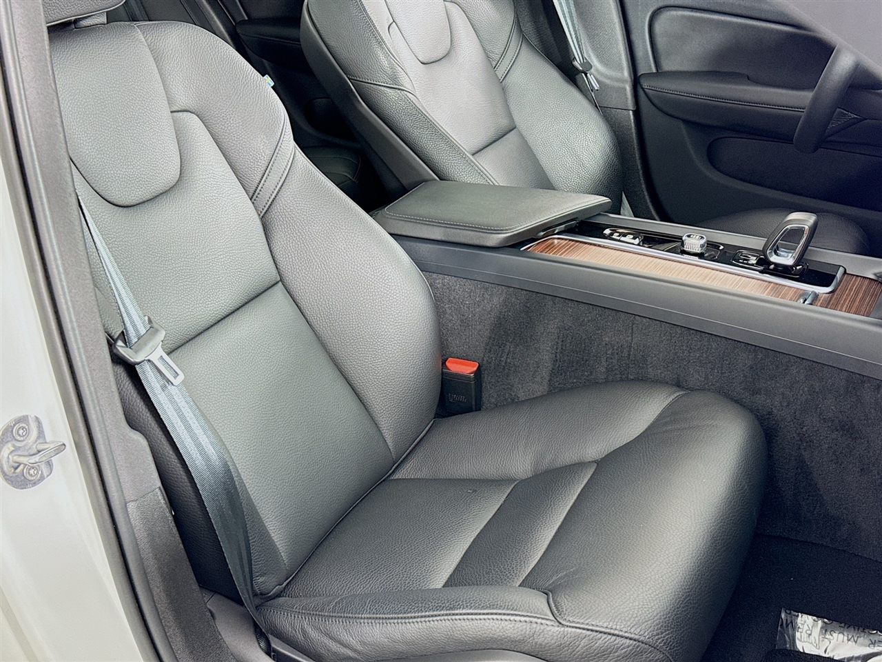 Volvo S60 B5 AWD Plus Dark Theme 2024