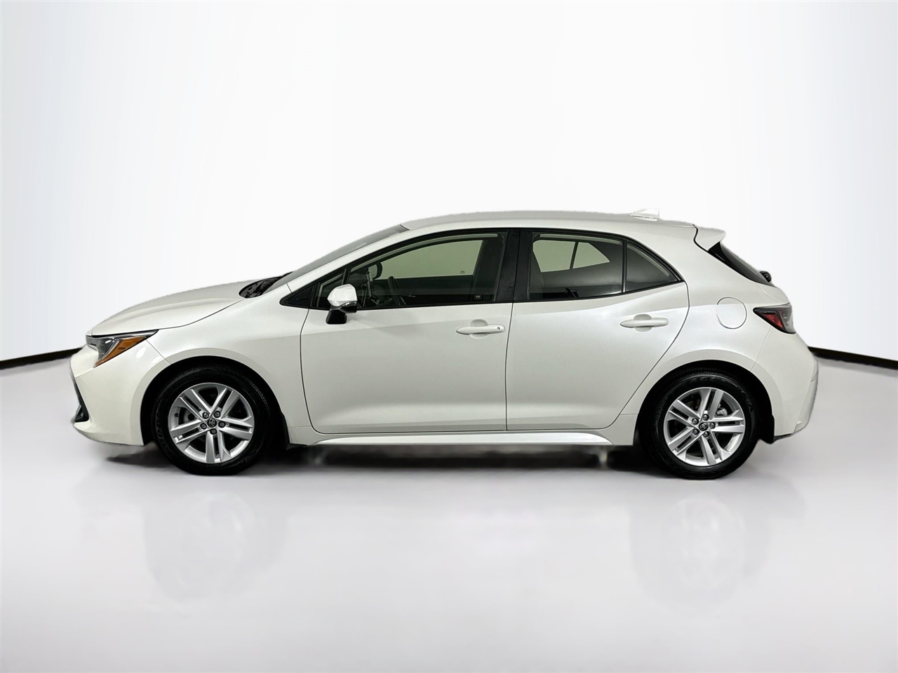 Toyota Corolla Hatchback Nightshade CVT (Natl) 2020