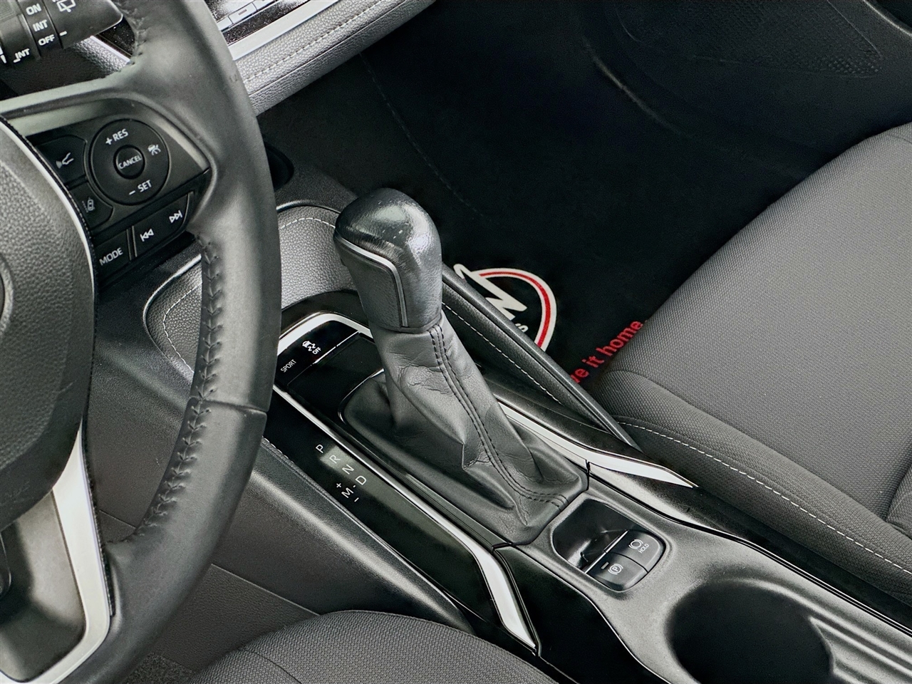 Toyota Corolla Hatchback Nightshade CVT (Natl) 2020