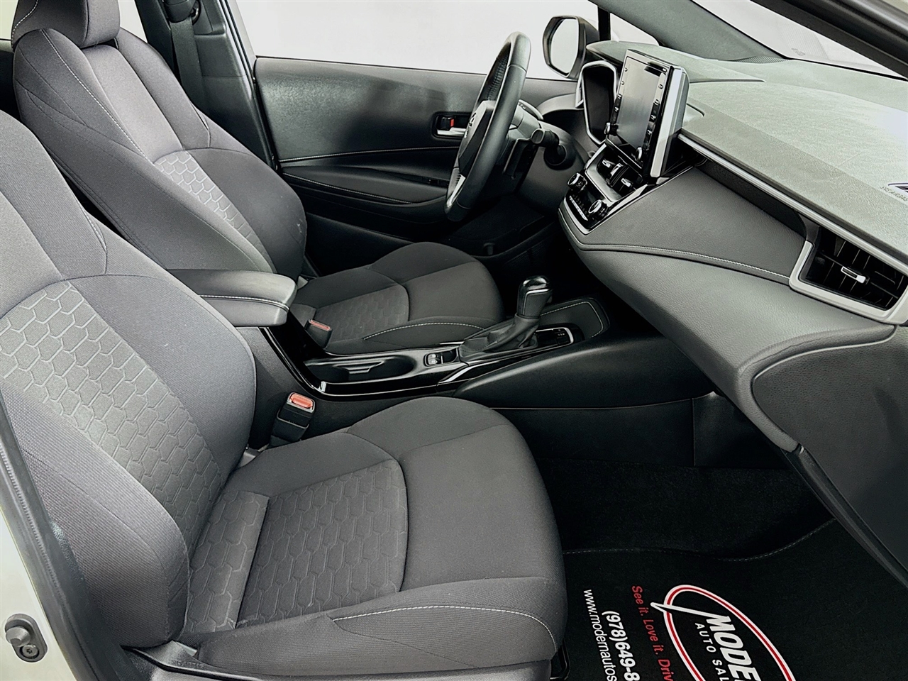 Toyota Corolla Hatchback Nightshade CVT (Natl) 2020