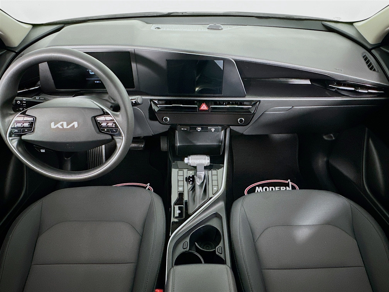 Kia Niro LX FWD 2023