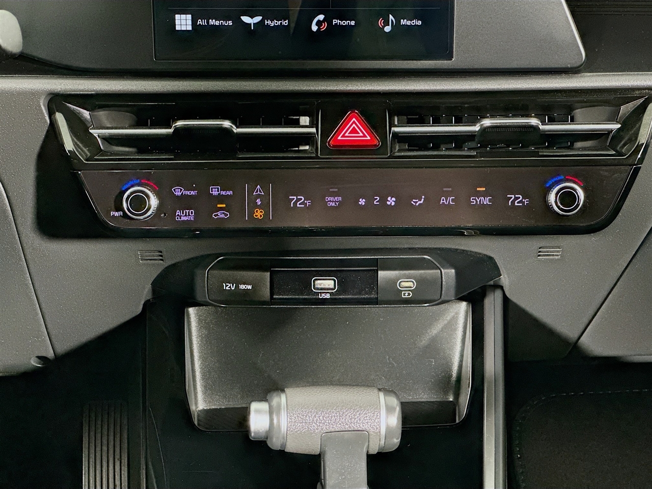 Kia Niro LX FWD 2023