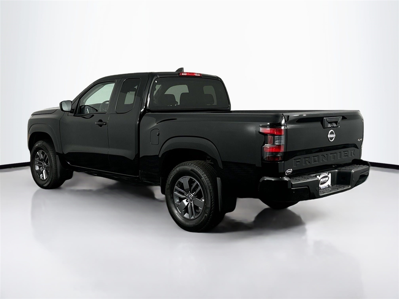 Nissan Frontier King Cab 4x4 SV 2025