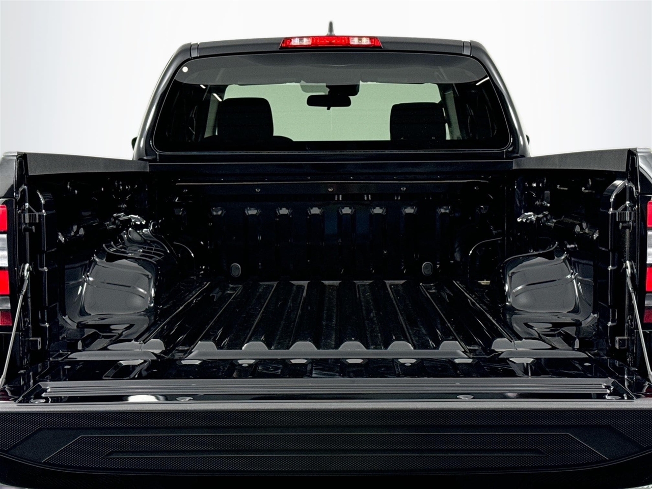 Nissan Frontier King Cab 4x4 SV 2025