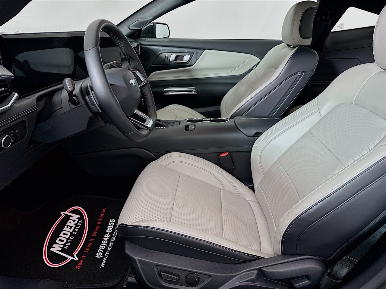 Ford Mustang GT Fastback 2024