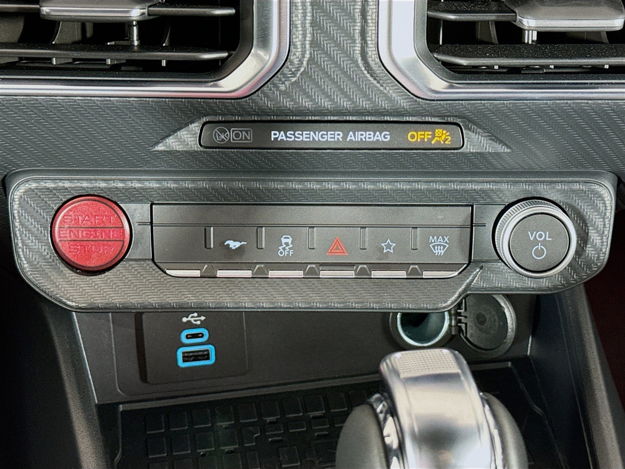 Ford Mustang GT Fastback 2024