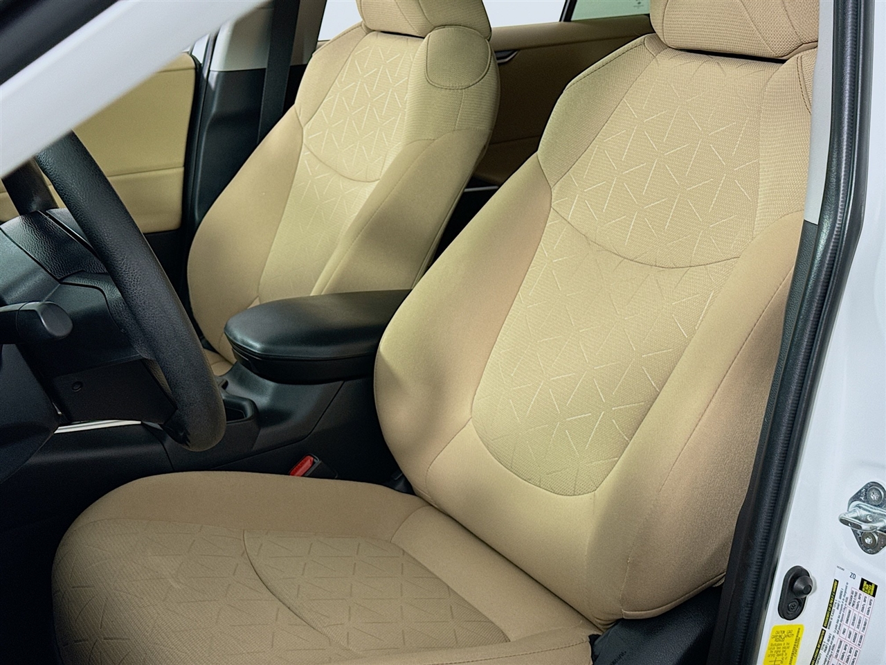 Toyota RAV4 Hybrid XLE AWD (Natl) 2022