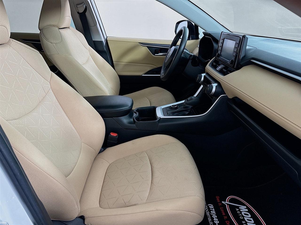 Toyota RAV4 Hybrid XLE AWD (Natl) 2022