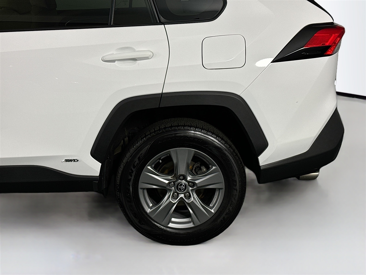 Toyota RAV4 Hybrid XLE AWD (Natl) 2022