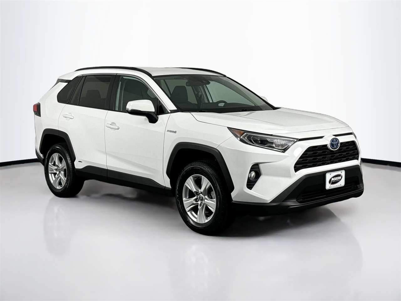Toyota RAV4 Hybrid XLE AWD (Natl) 2021