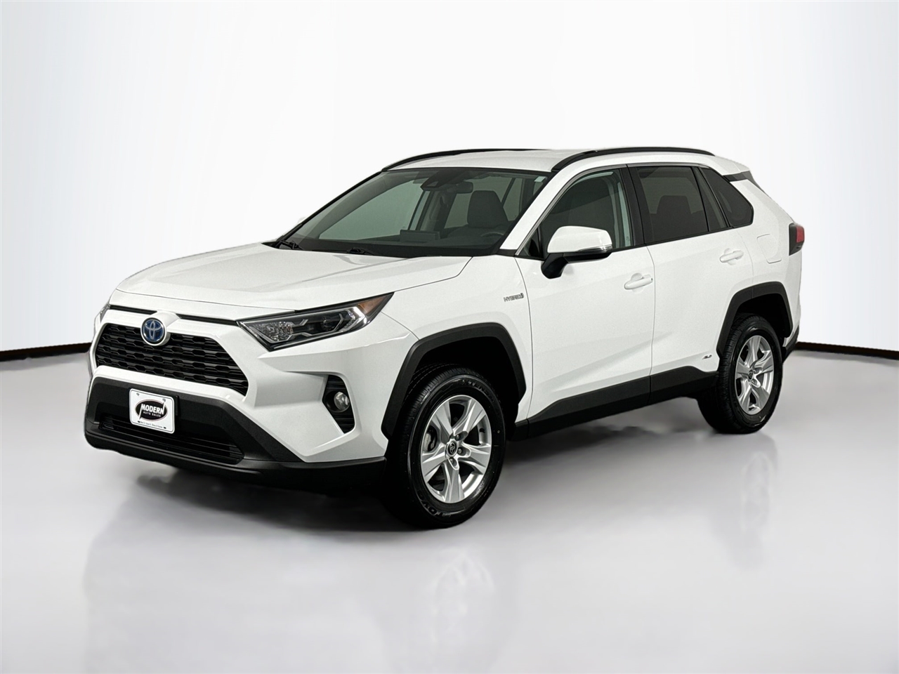 Toyota RAV4 Hybrid XLE AWD (Natl) 2021