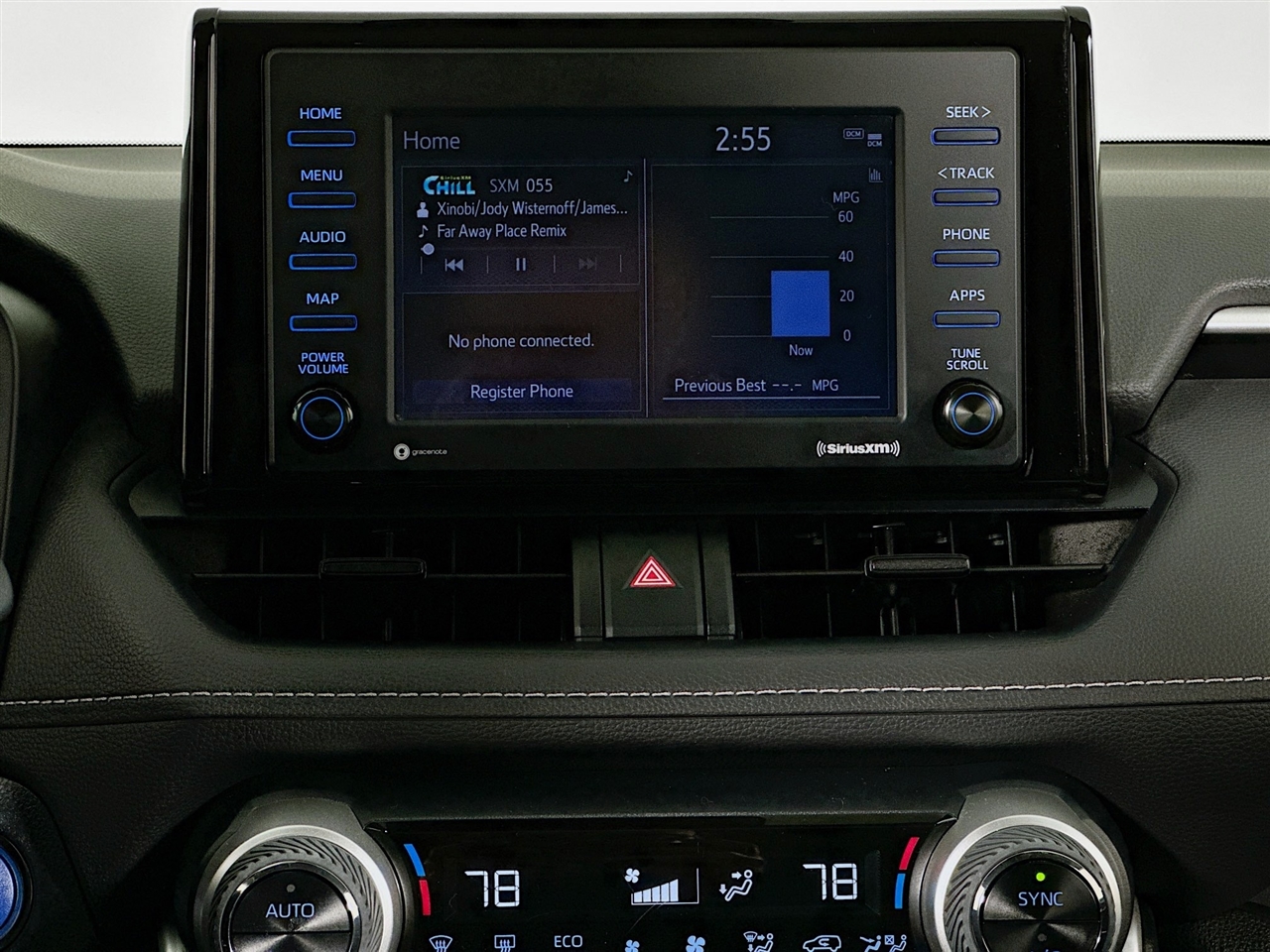 Toyota RAV4 Hybrid XLE AWD (Natl) 2021