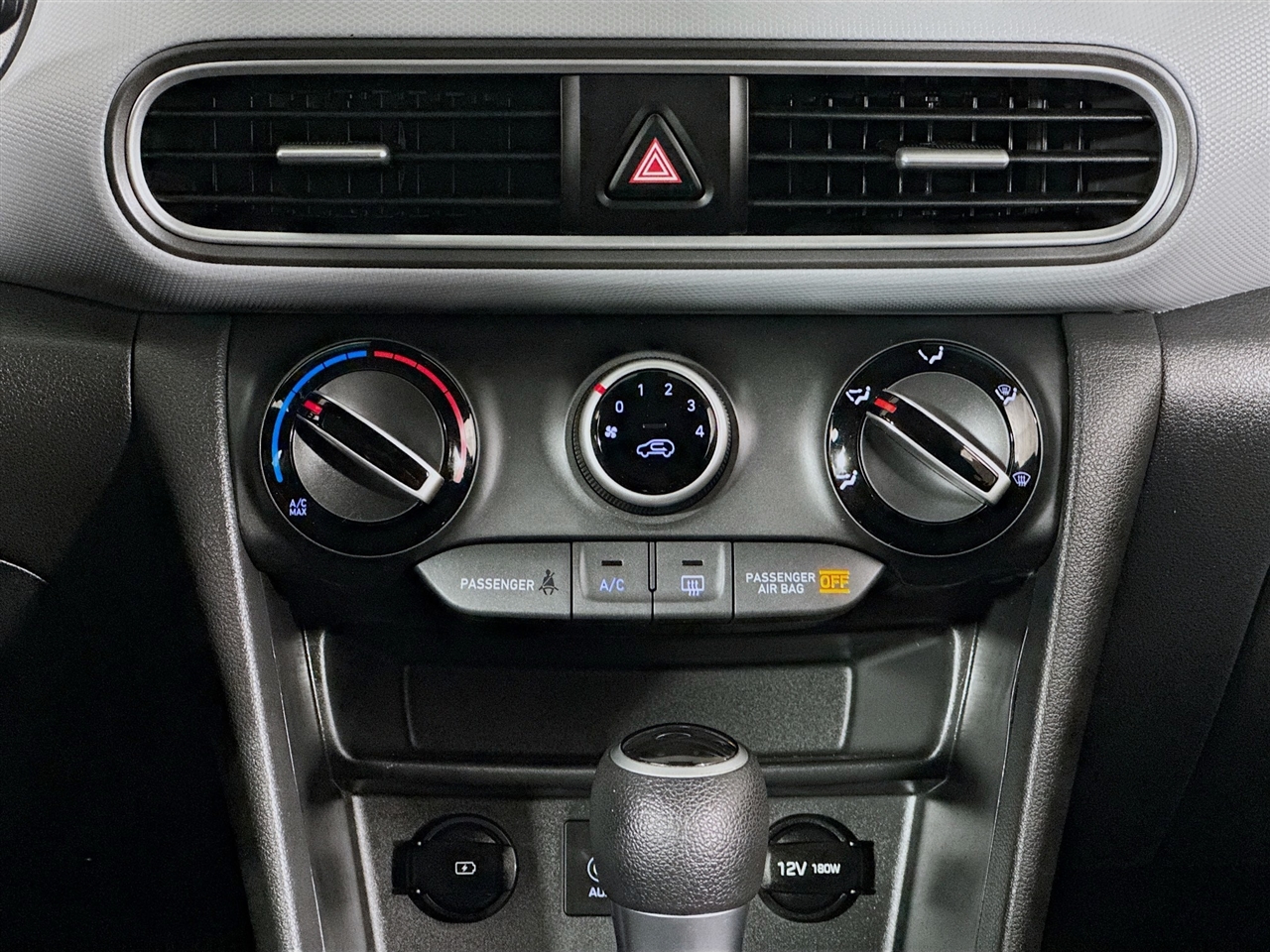 Hyundai Kona SE Auto FWD 2019