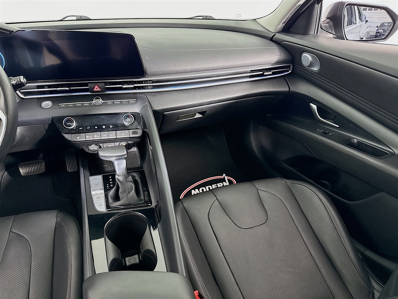 Hyundai Elantra Limited IVT 2023