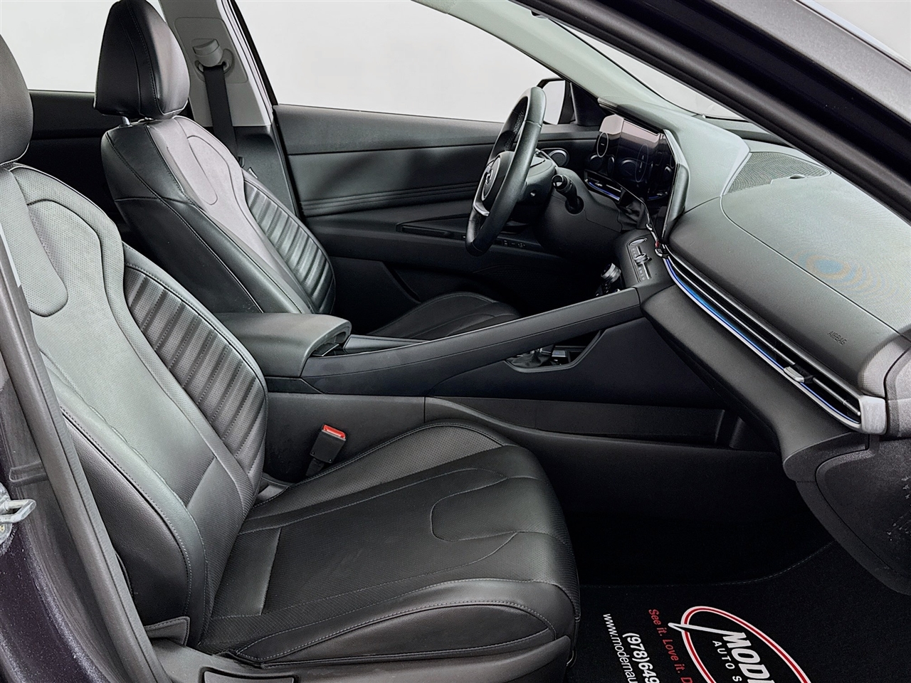 Hyundai Elantra Limited IVT 2023