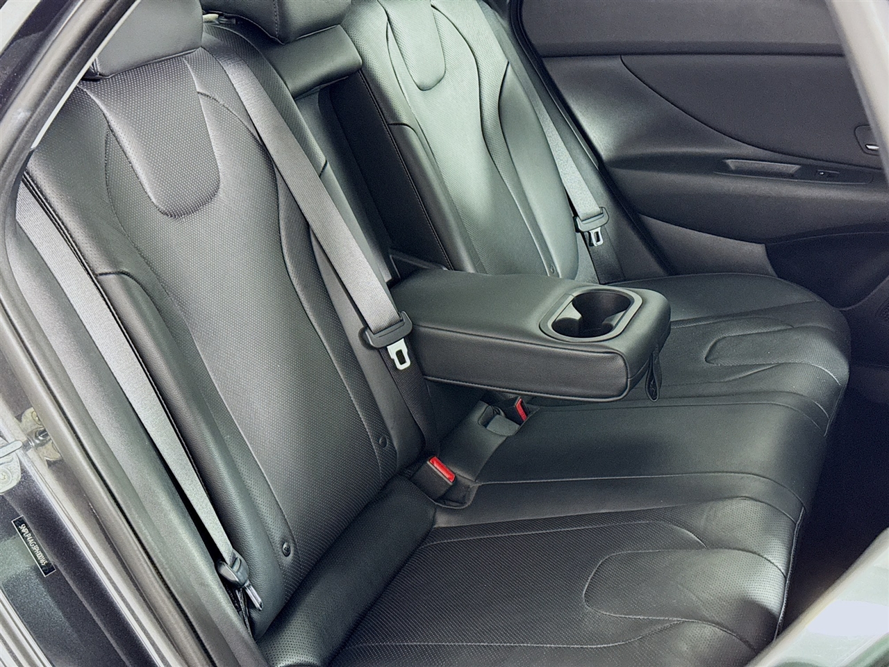 Hyundai Elantra Limited IVT 2023