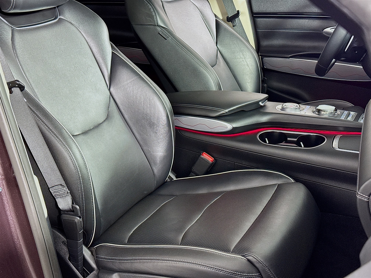 Genesis GV70 2.5T AWD 2022