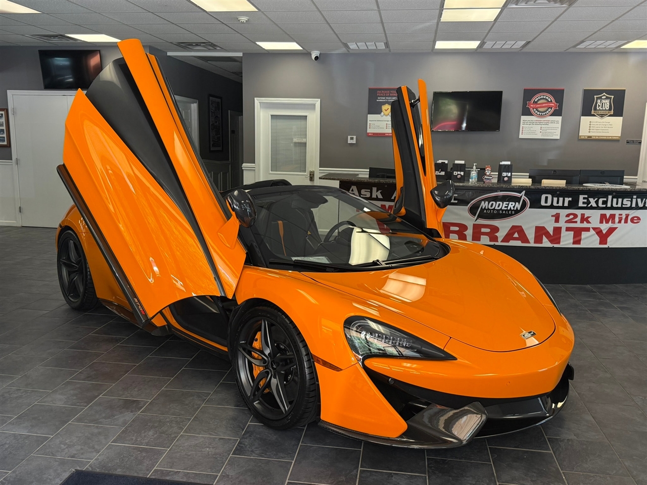 McLaren 570s Spider 2019